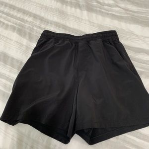 5 inch lululemon shorts